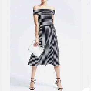Banana Republic-Classic Chic Black and white striped midi dress.Size 12